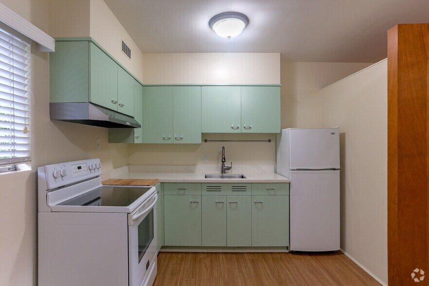 More Photos Of 365 Everett Ave, Palo Alto Apartments For Sale