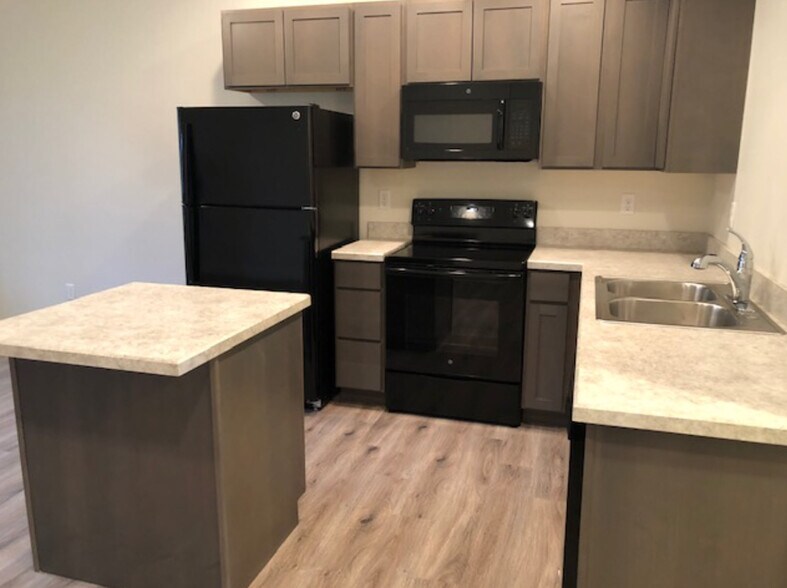 More Photos Of 3263 Fen Way, Bozeman Apartments For Sale