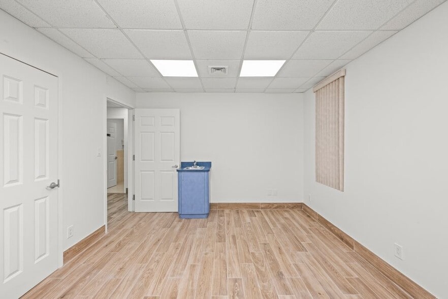 More Photos Of 248 Avenue P, Brooklyn Office Residential For Sale