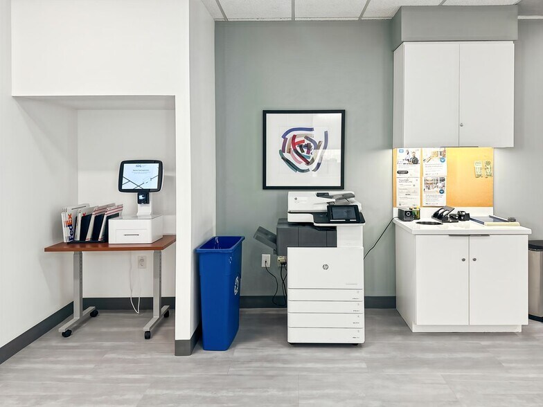 More Photos Of 2911 Turtle Creek Blvd, Dallas Coworking Space