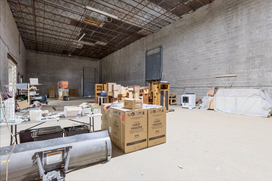 More Photos Of 519 Benham St, Bonne Terre Light Manufacturing For Sale