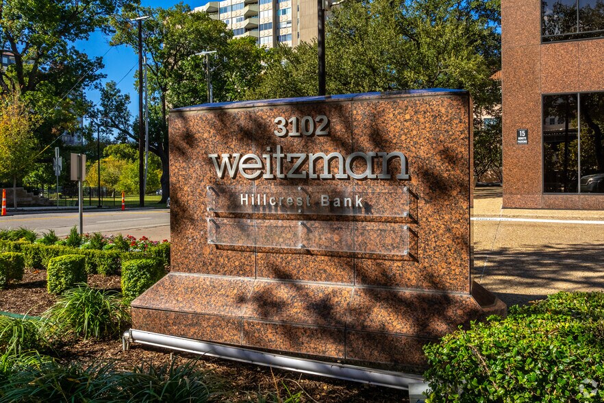 More Photos Of 3102 Maple Ave, Dallas Office For Lease