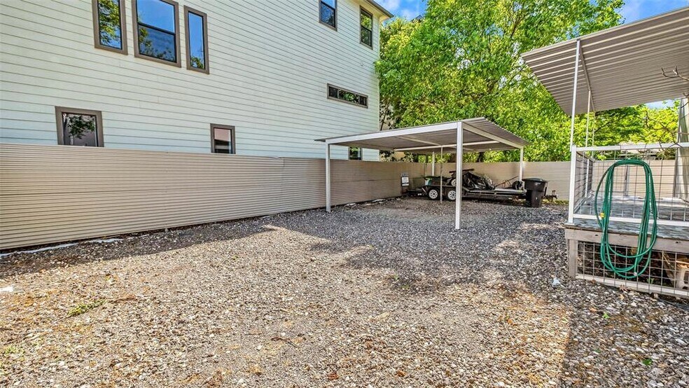 More Photos Of 4513 Nolda St, Houston Office Residential For Sale