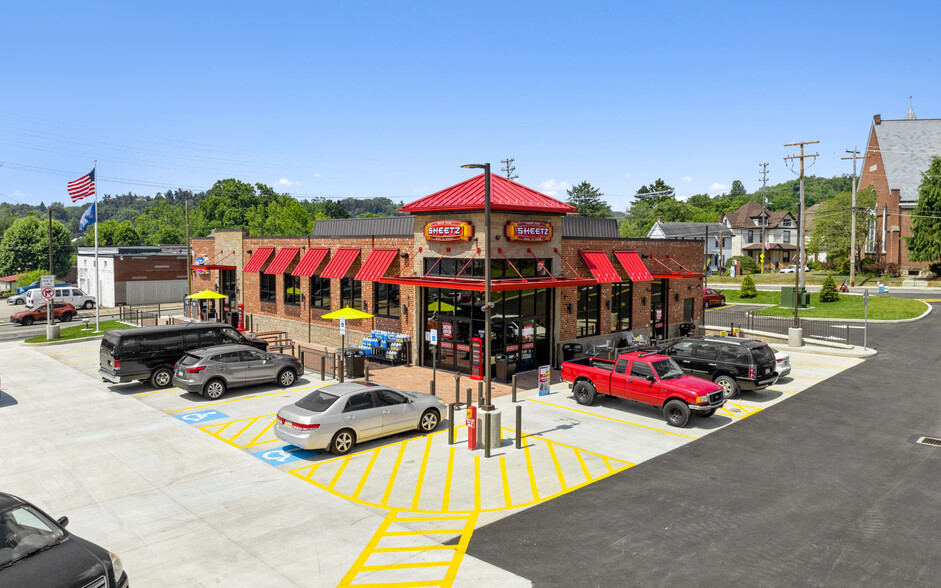 Primary Photo Of 11 E Pike St, Houston Convenience Store For Sale