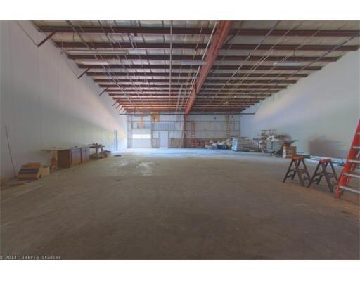 More Photos Of 289 Elm St, Marlborough Warehouse For Lease