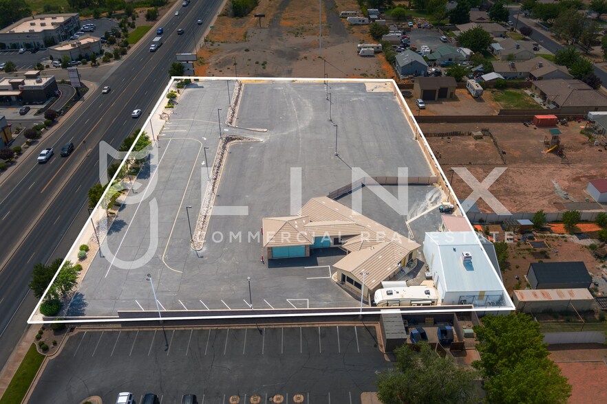 More Photos Of 1210 W State St, Hurricane General Retail For Lease