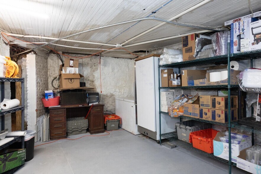 More Photos Of 103 W Main St, Hardwick Restaurant For Sale