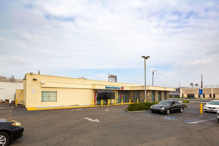 More Photos Of 5471 Crenshaw Blvd, Los Angeles Storefront For Sale