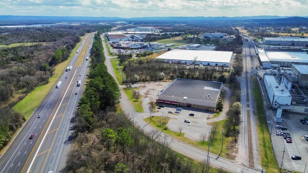 More Photos Of 450 Butler Dr, Murfreesboro Warehouse For Lease