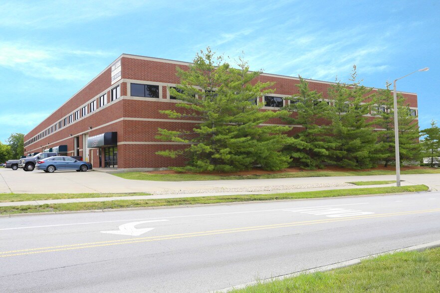 More Photos Of 2020-2108 McDonough St, Joliet Warehouse For Lease