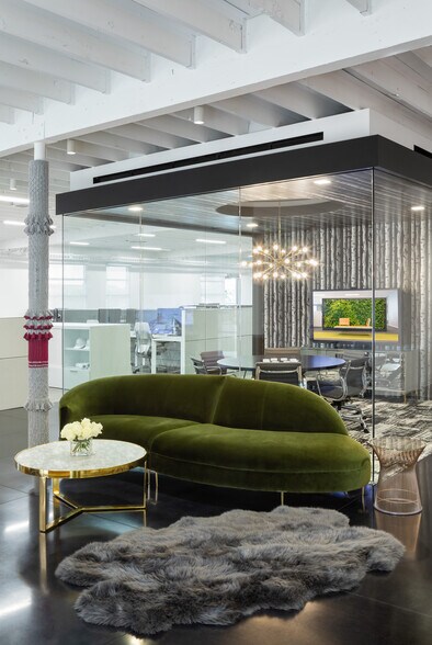 More Photos Of 150-160 E Dana St, Mountain View Research And Development For Sale