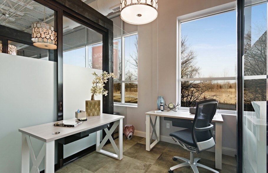 More Photos Of 21660 W Field Pky, Deer Park Office For Sale