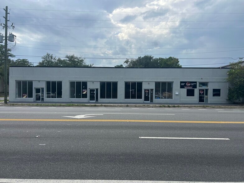 More Photos Of 1044-1050 Cassat Ave, Jacksonville Storefront For Sale