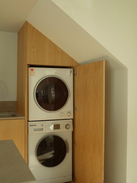 More Photos Of 1807 Montana St, Los Angeles Apartments For Sale