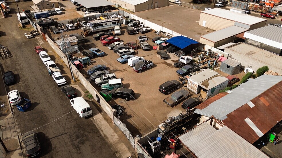 More Photos Of 9232 N 11th Ave, Phoenix Warehouse For Sale