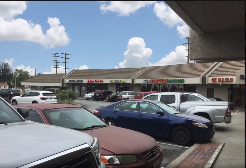 More Photos Of 11236-11270 Whittier Blvd, Los Angeles Unknown For Lease