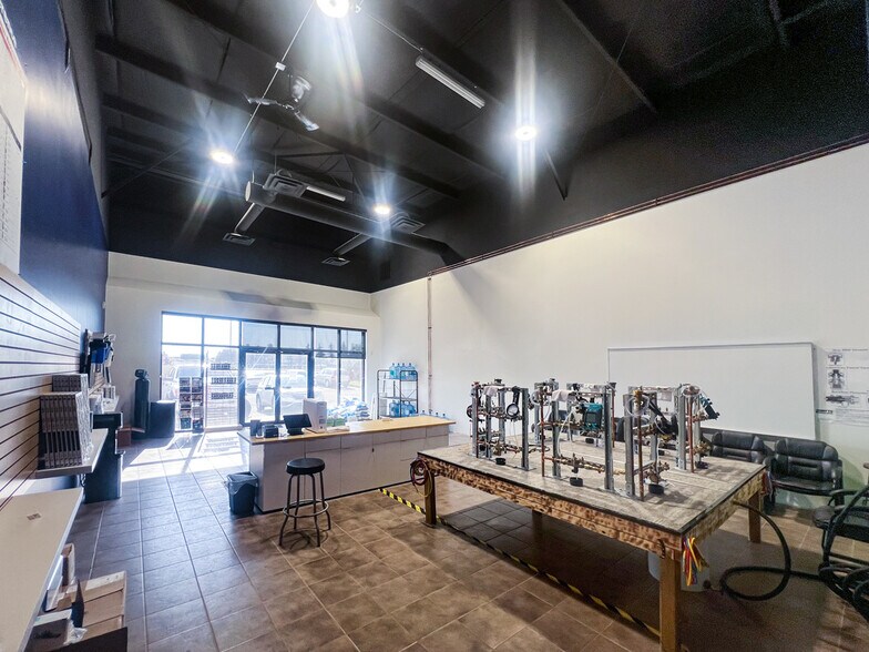 More Photos Of 82 Boulder Blvd, Stony Plain Storefront Retail Office For Lease