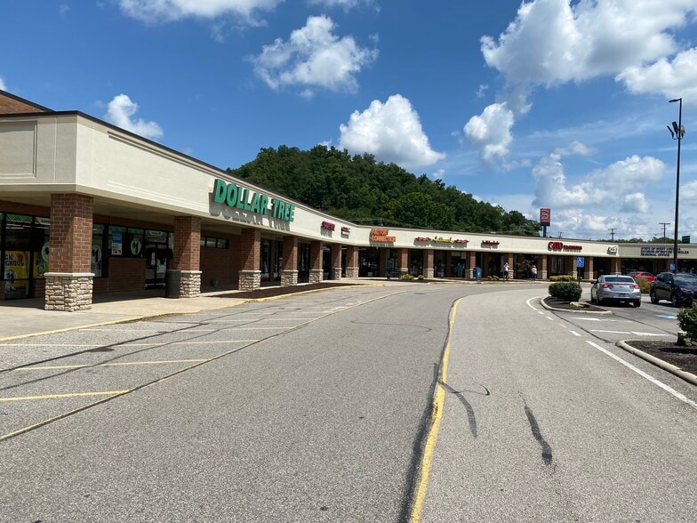 More Photos Of 100-300 Liberty Sq, Hurricane Storefront For Lease