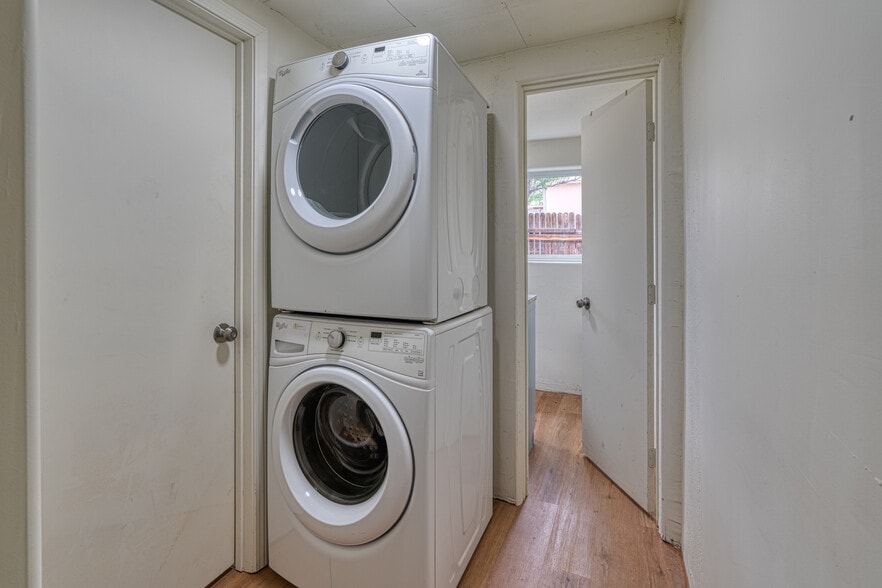 More Photos Of 720-724 School St, Espanola Apartments For Sale