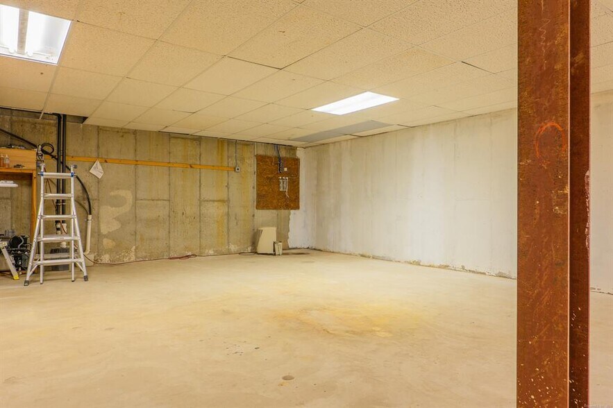 More Photos Of 8 Prospect St, Ridgefield Storefront Retail Office For Sale