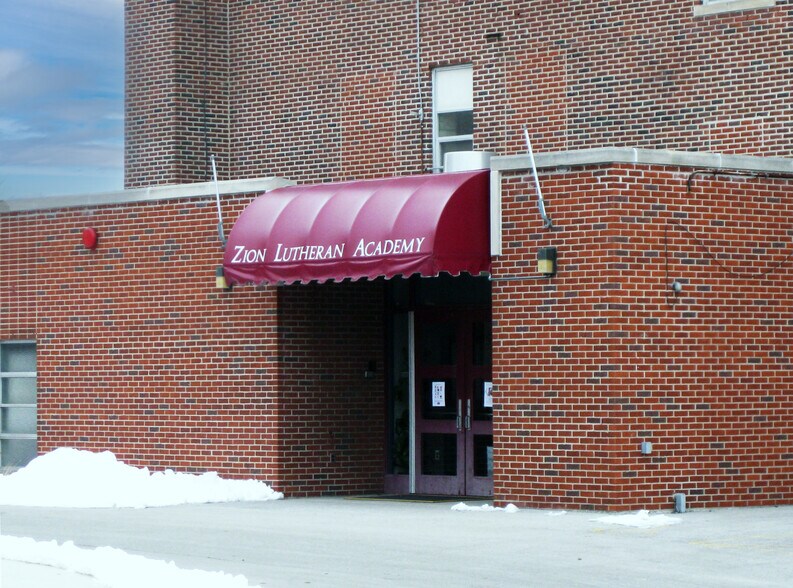 More Photos Of 2313 S Hanna St, Fort Wayne Schools For Sale