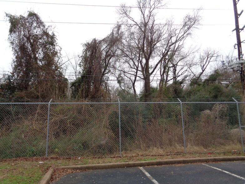 More Photos Of 0 N Fwy & Briar Grove Dr, Houston Land For Sale