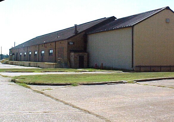 Primary Photo Of 135 Miller St, New Boston Warehouse For Lease