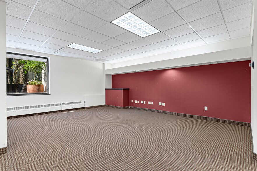 More Photos Of 24610 Detroit Rd, Westlake Office For Sale