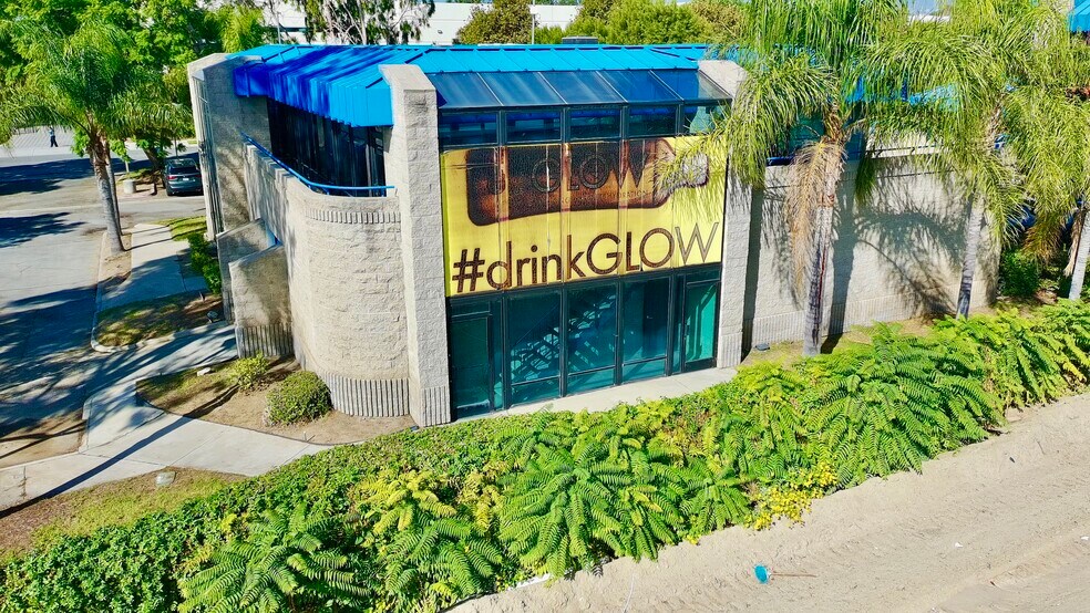 More Photos Of 9233 Charles Smith Ave, Rancho Cucamonga Flex For Sale