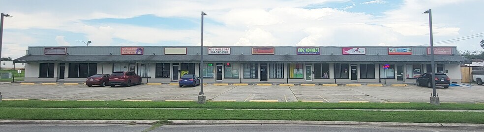 Primary Photo Of 7701 Dwyer Blvd, New Orleans Storefront Retail Office For Lease
