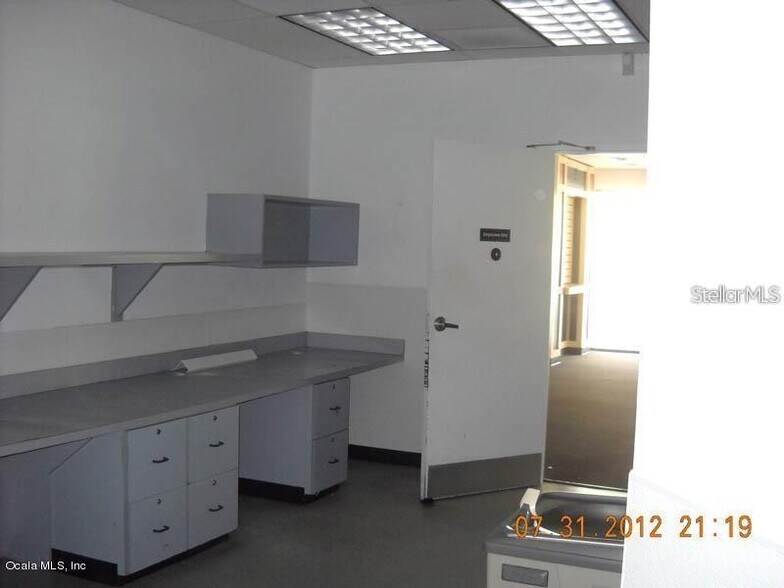 More Photos Of 3558 SW College Rd, Ocala Unknown For Lease