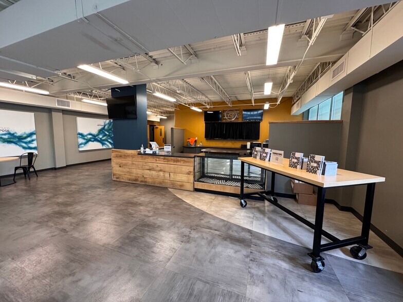 More Photos Of 759 S Lenfesty Ave, Marion Religious Facility For Sale