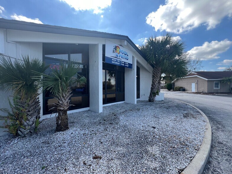 More Photos Of 6840 Cypress Gardens Blvd, Winter Haven Freestanding For Sale