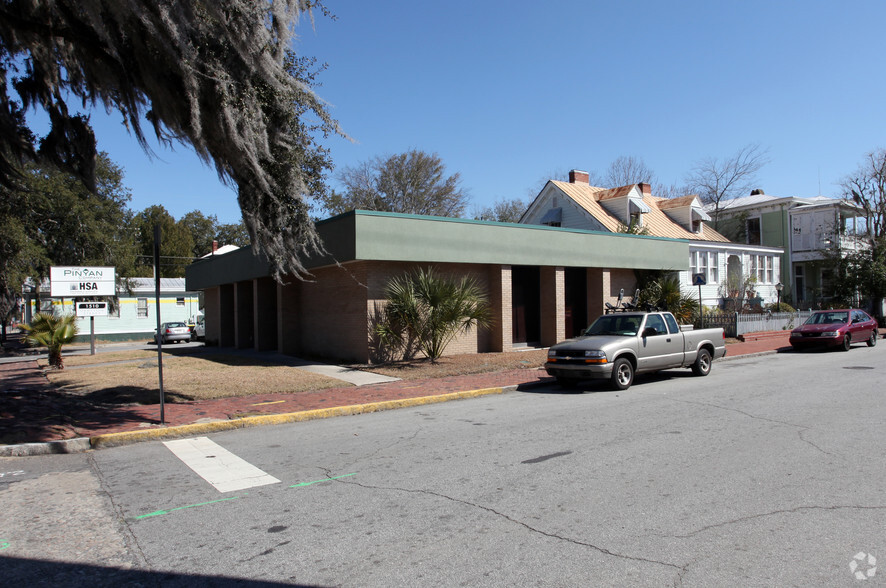 Primary Photo Of 1510 Drayton St, Savannah Office For Sale