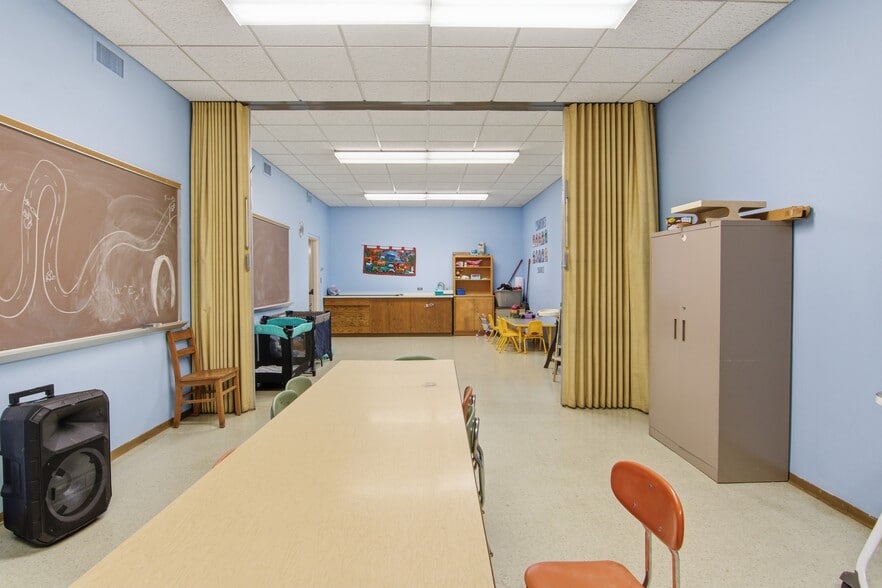 More Photos Of 1115 Greenbrier St, Saint Paul Religious Facility For Sale