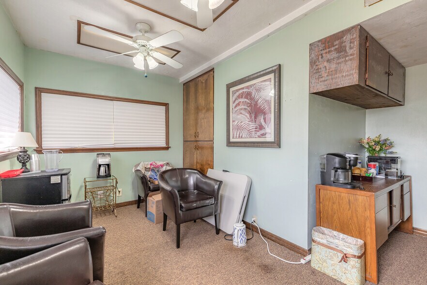 More Photos Of 213 Silver Beach Ave, Daytona Beach Office For Sale