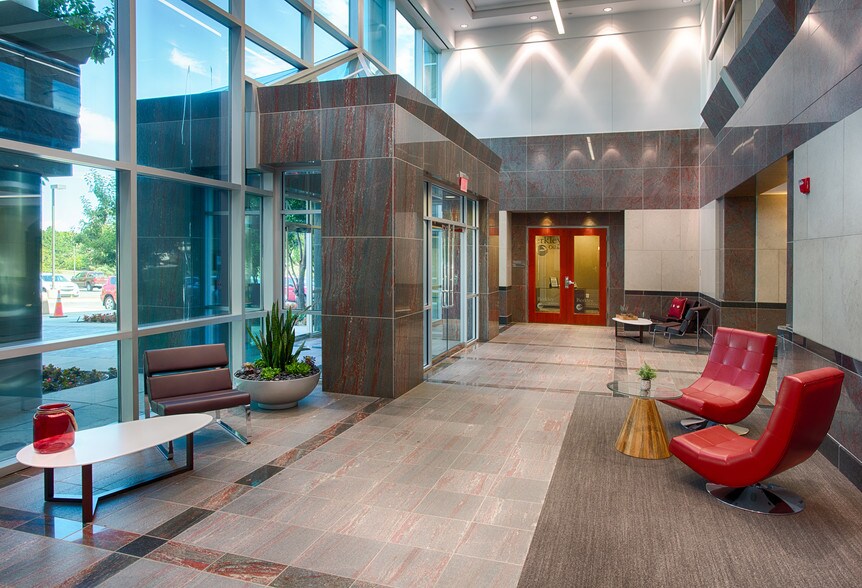 More Photos Of 400 Inverness Pky, Englewood Office For Lease