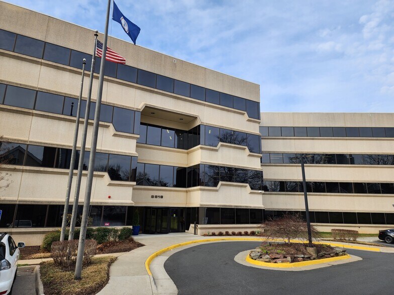 More Photos Of 8618 Westwood Center Dr, Vienna Office For Sale