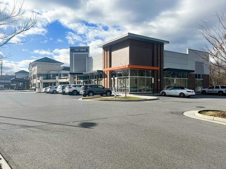 Primary Photo Of 2331 Franklin Rd SW, Roanoke Storefront Retail Office For Lease