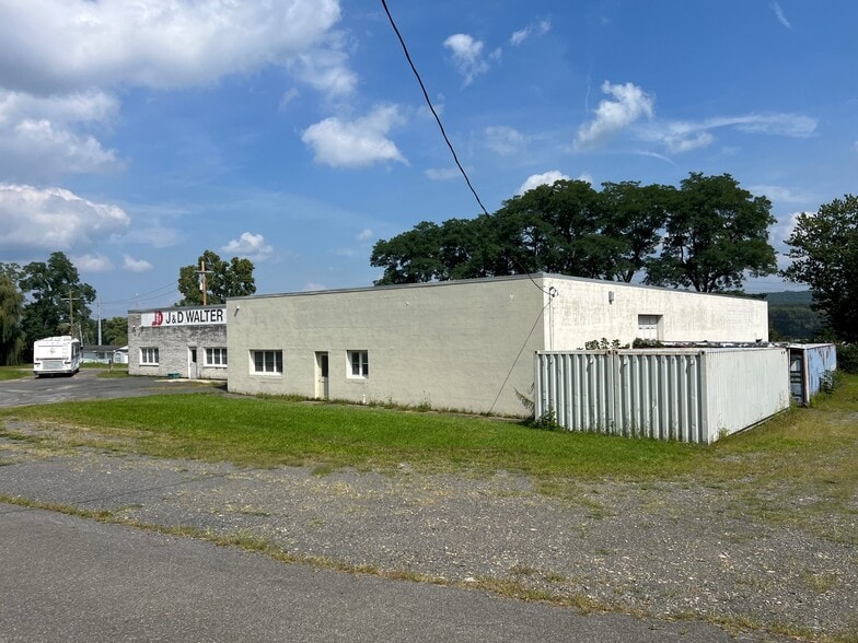 More Photos Of 6 Old River Rd, Glenmont Industrial For Sale