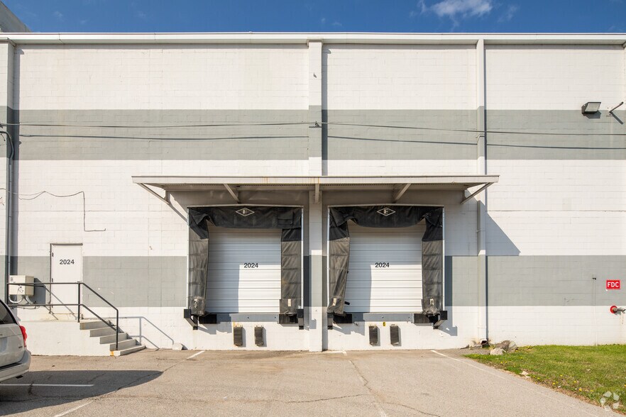 More Photos Of 2012 Corporate 44 Dr, Fenton Unknown For Lease