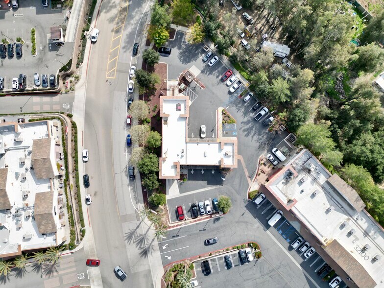 More Photos Of 32120 Clinton Keith Rd, Wildomar Auto Repair For Lease