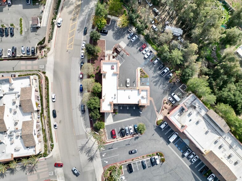 More Photos Of 32120 Clinton Keith Rd, Wildomar Auto Repair For Sale