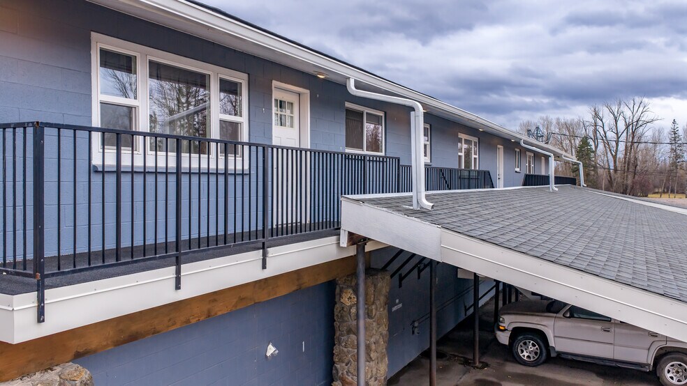 More Photos Of 1282 US Highway 2 E, Kalispell Apartments For Sale