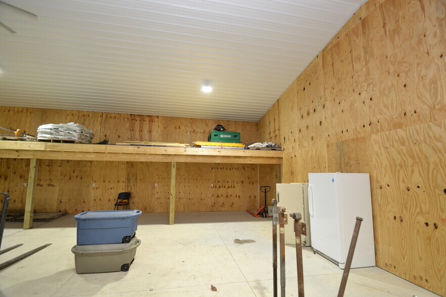 More Photos Of 3247 E State Road 28, Tipton Warehouse For Sale