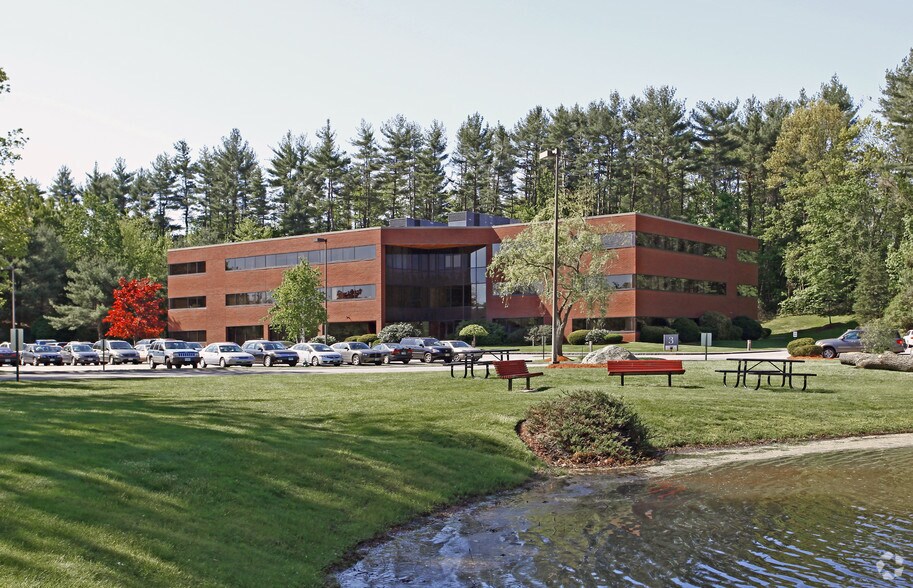 More Photos Of 1 Executive Park Dr, Bedford Unknown For Lease