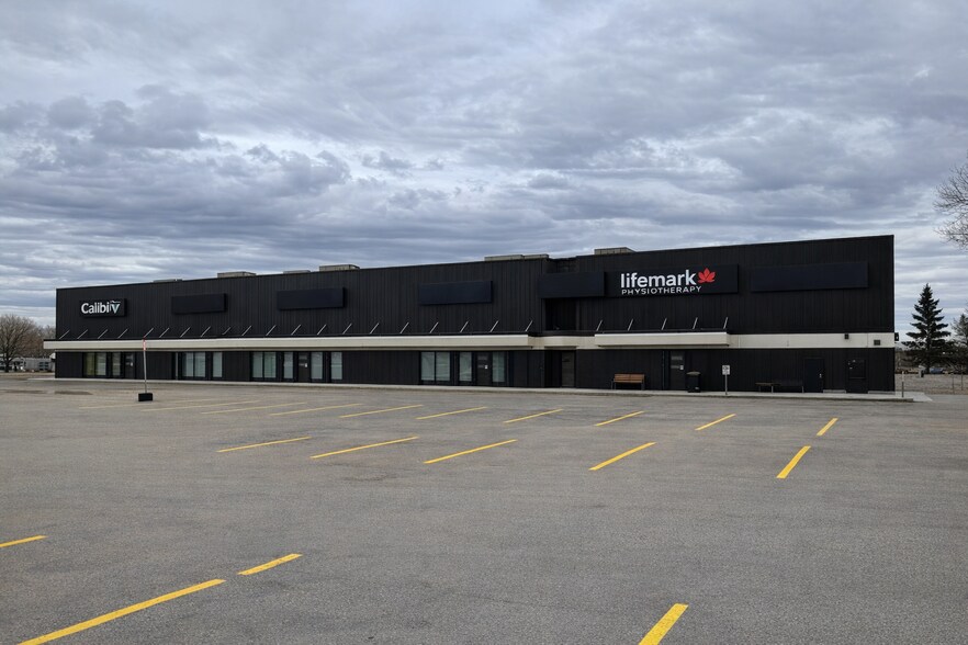 Primary Photo Of 3615 Pasqua St, Regina General Retail For Lease