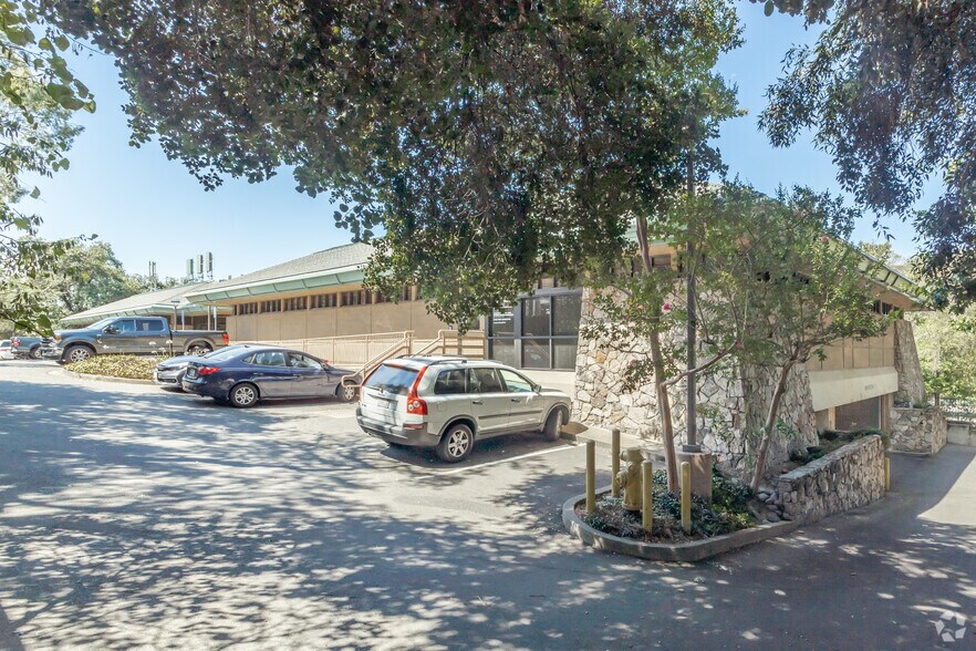 More Photos Of 4944 Sunrise Blvd, Fair Oaks Medical For Sale