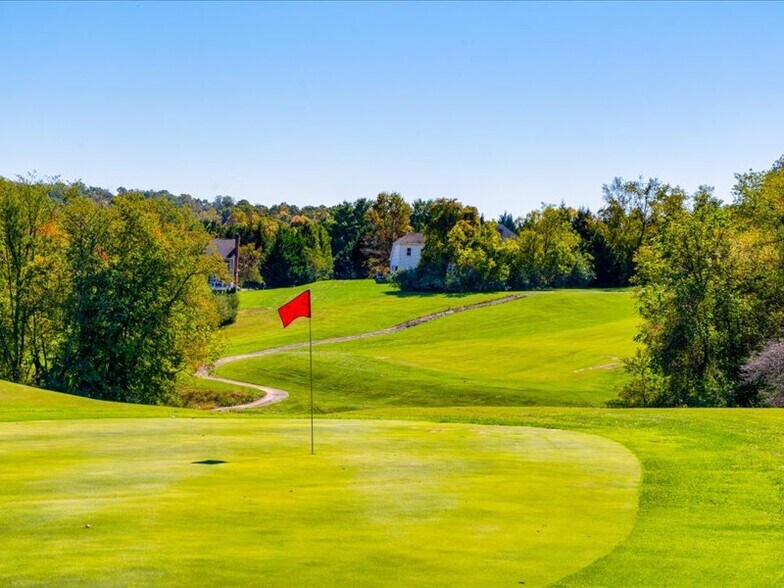 More Photos Of 1900 River Downs Dr, Finksburg Golf Course Driving Range For Sale