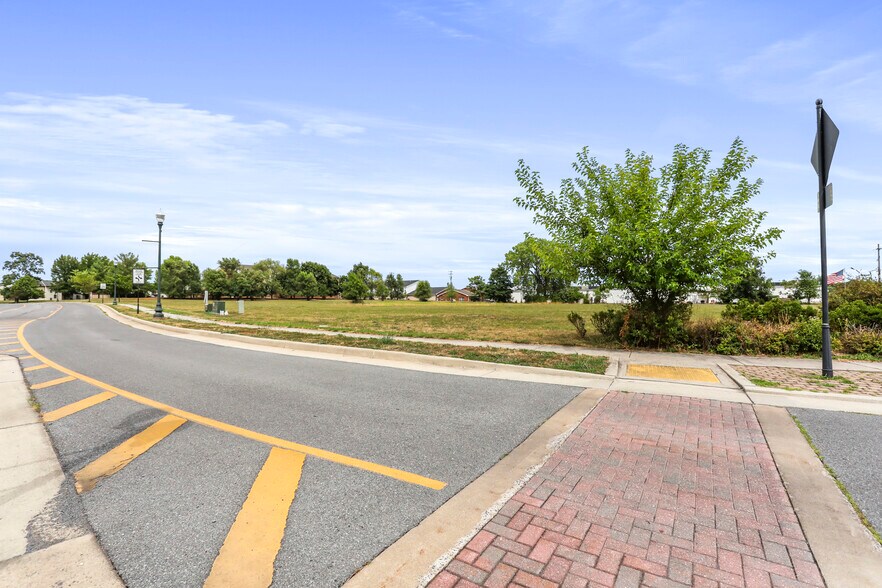 More Photos Of Lutz Ave @ Meridian Pky, Martinsburg Land For Sale